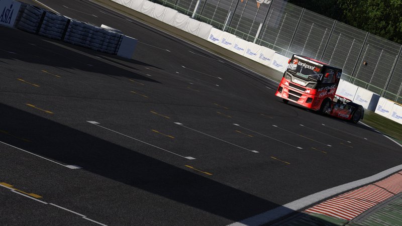 Image Screenshot_etrc_scania_cg17_ddm_gts_tsukuba_4-0-123-12-12-9.jpg